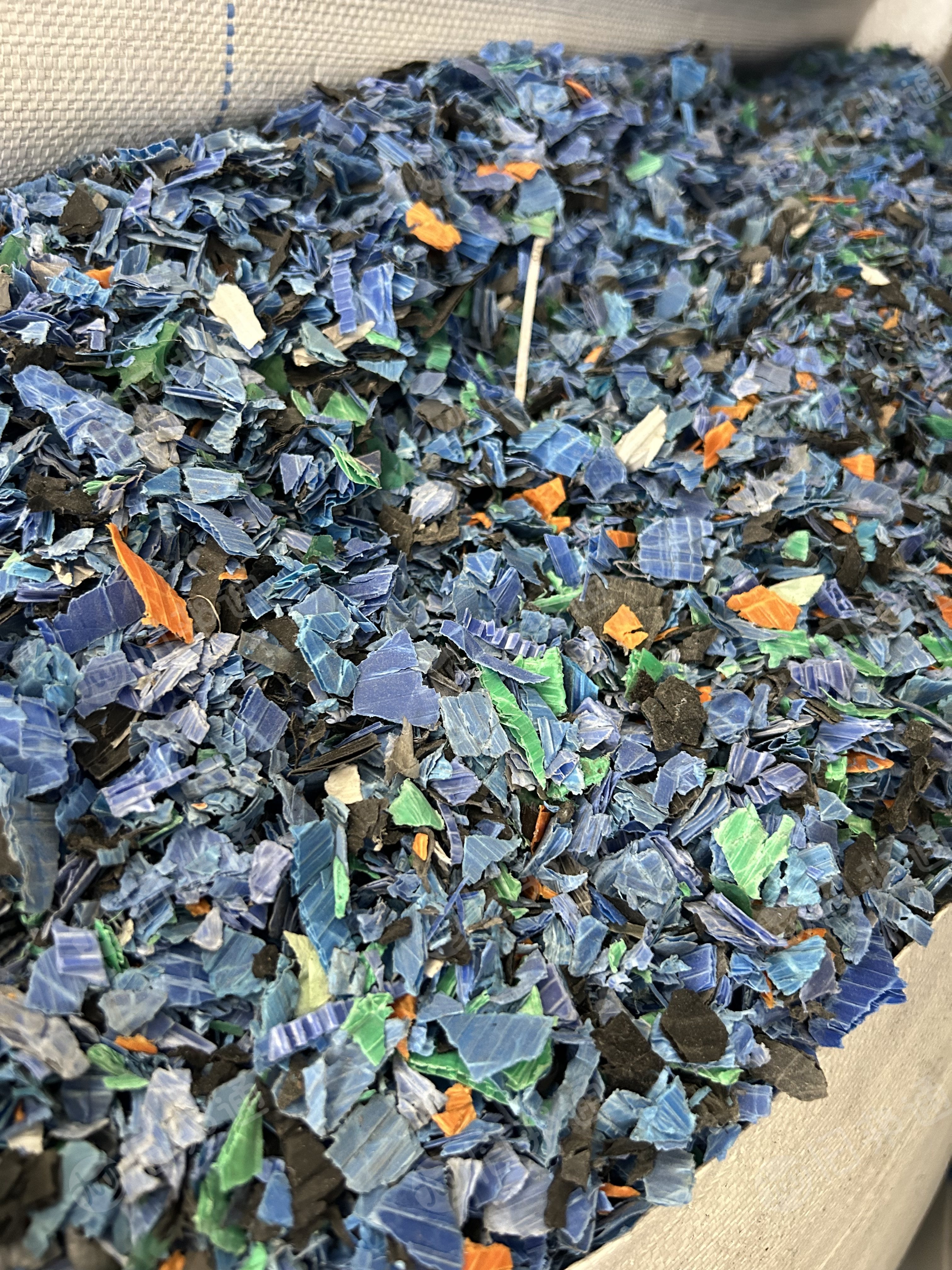 长期出售PP中空板破碎料,现货20吨,月供120吨
