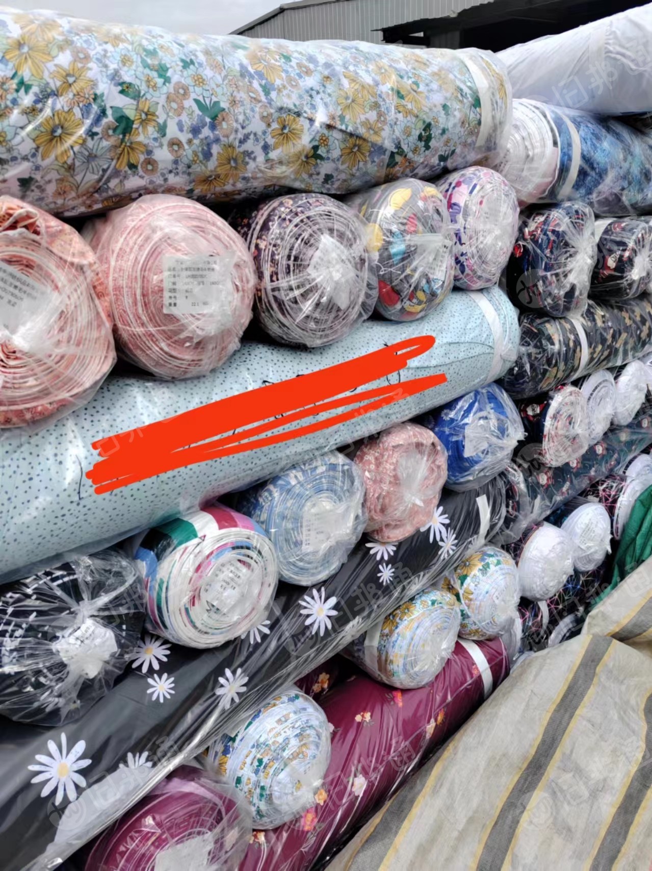 库存牛奶丝,印花布,出售