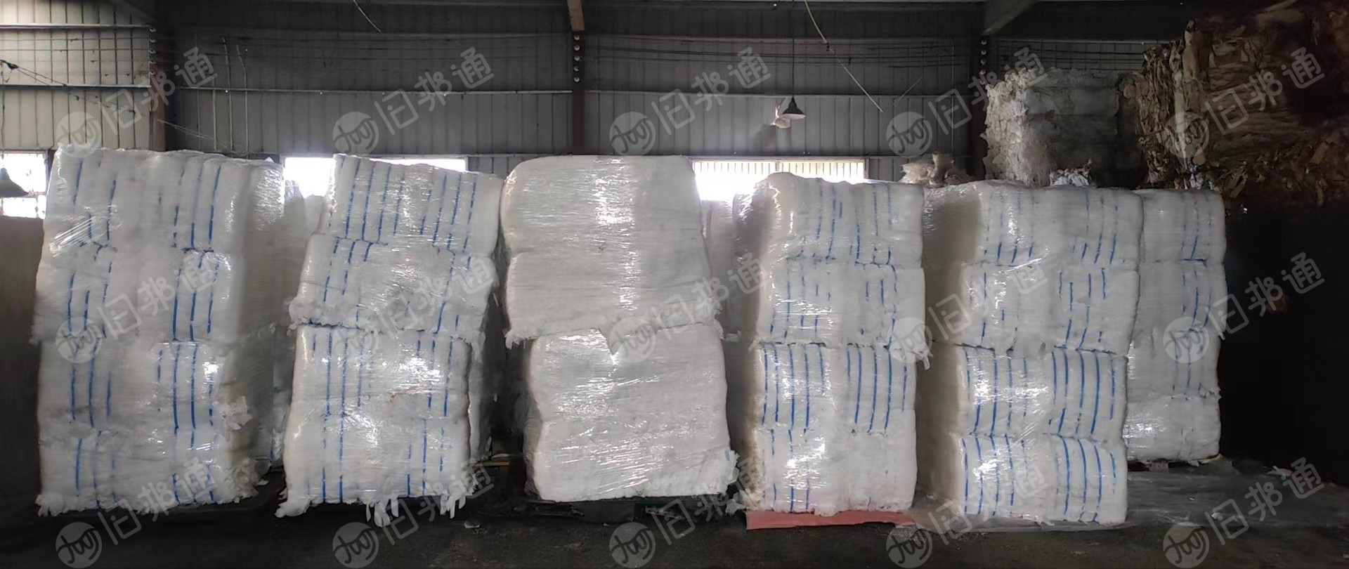 出售热风无纺布边料,尿不湿下脚料,开花用,年供800吨