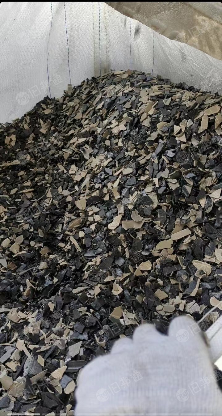 长期出售PP汽车内饰破碎料,保险杠破碎料