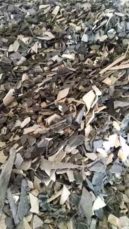 出售EVA汽车内饰破碎料,月供100吨