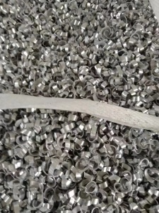 出售104铝屑，现货够车