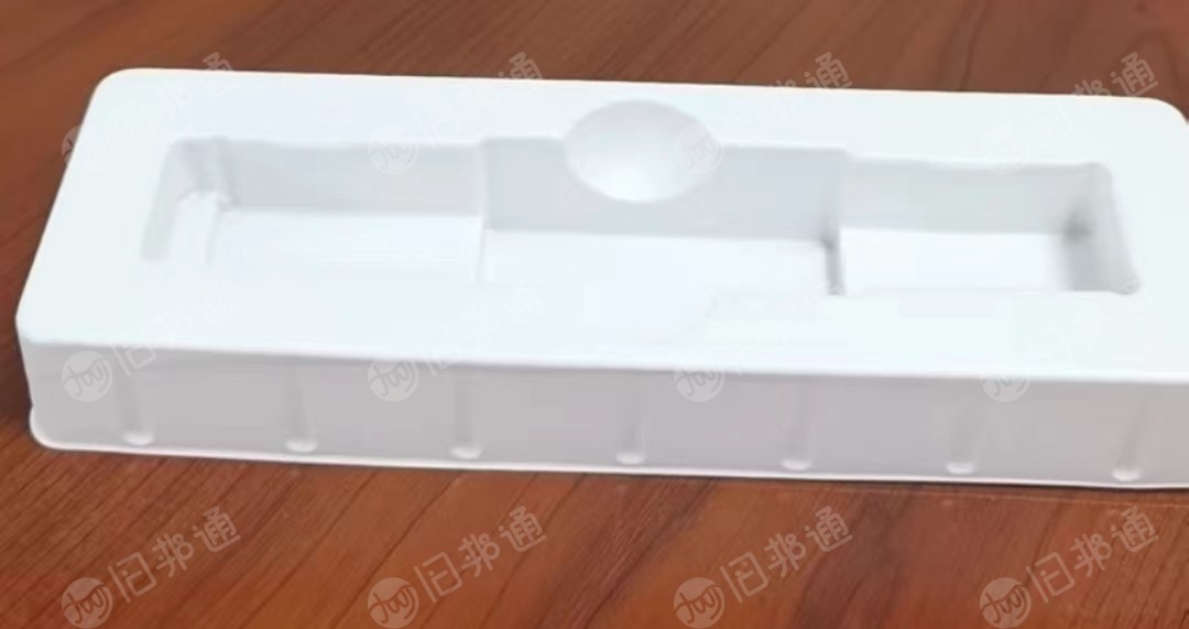 聚氯乙烯片材,全新医药级,现货十几吨,可用于吸塑加工成包装盒(托),现货出售