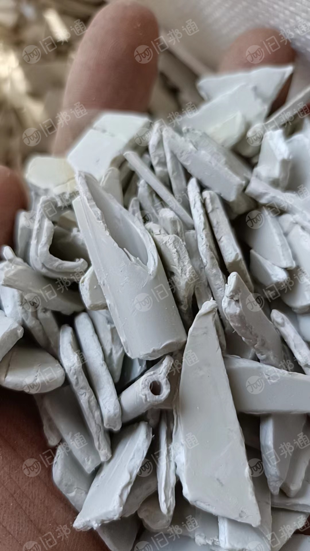 出售阻燃ABS破碎料,月供40吨