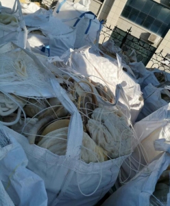 pe机头料，含一点点的tpu，月供10吨，现货出售