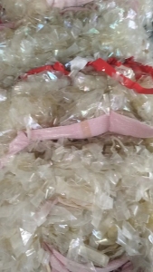 出售PET膜，月供30-50吨，带胶和不带胶的都有