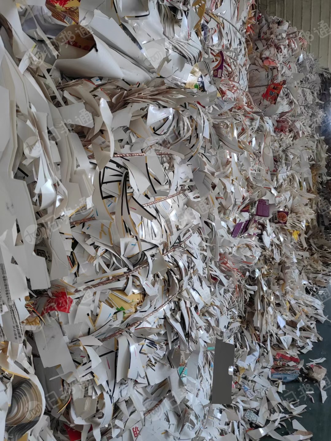 出售无膜食品卡纸,大量现货