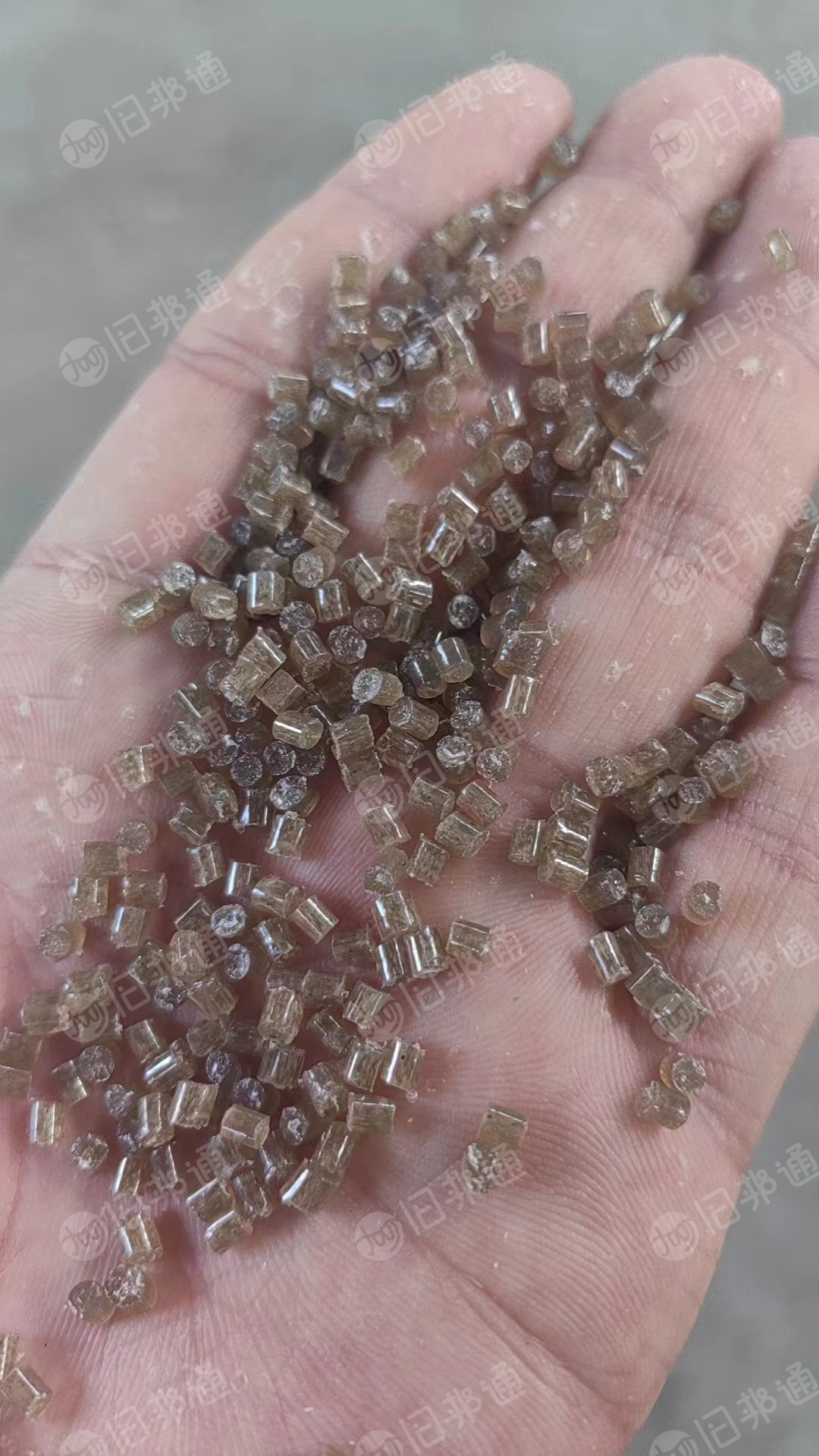 厂家长期求购EPS大白颗粒,茶透颗粒,要求过60-80目。月需1000吨