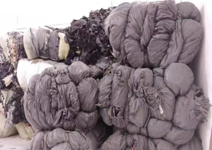 可燃烧废布，布料海绵皮革压一起的，月供80吨，长期出售