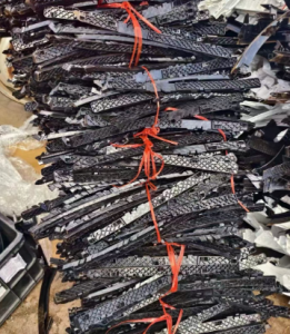 比亚迪车灯厂毛料,pom,pc,合金等,月供七八十吨,长期出售