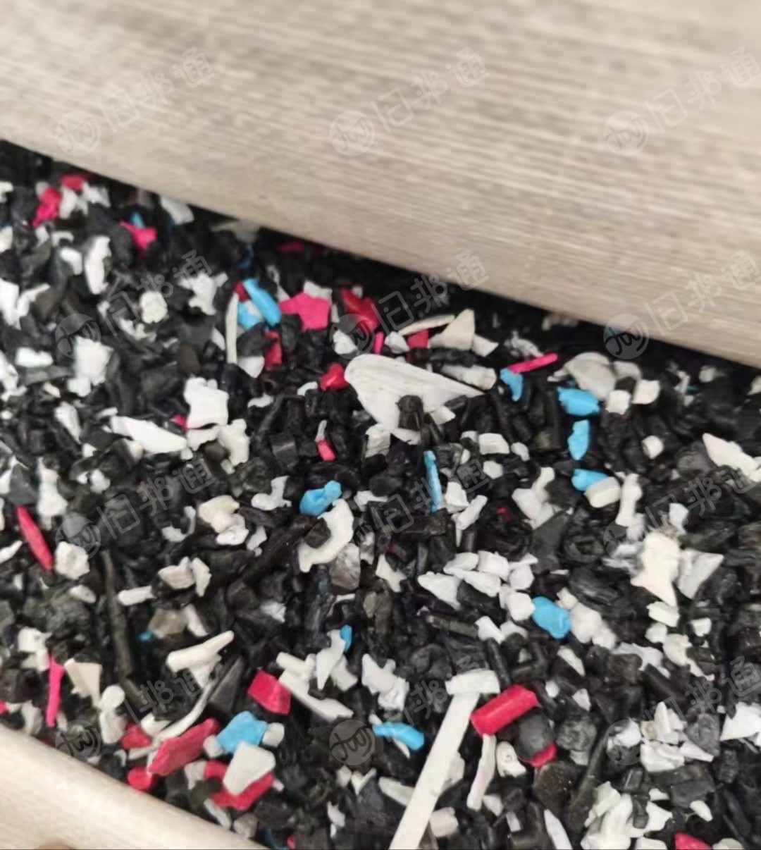 abs破碎料,一水料坝粉碎的,冲击19个,现货几十吨,长期出售