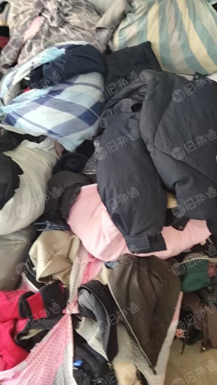 出售旧衣服,冬装,毛衣,分拣货