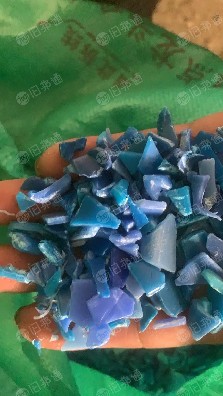 长期出售低压筐破碎料,大小蓝桶破碎料