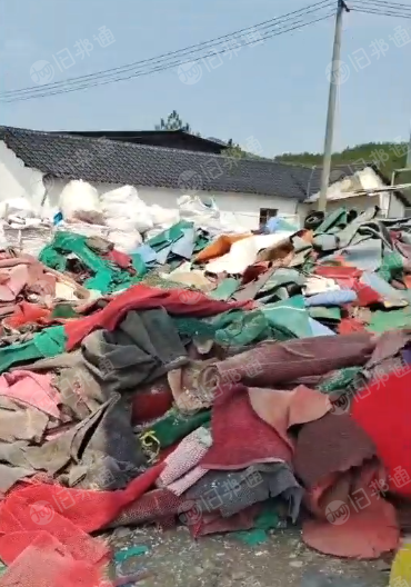 PVC地毯料,软质PVC玩具料长期大量收购,月需500吨