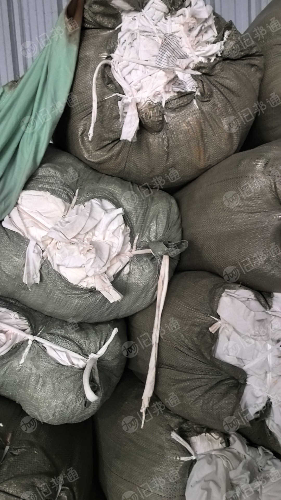 出售尼龙布,不带胶,弹力,杂色,边角料,现货200吨
