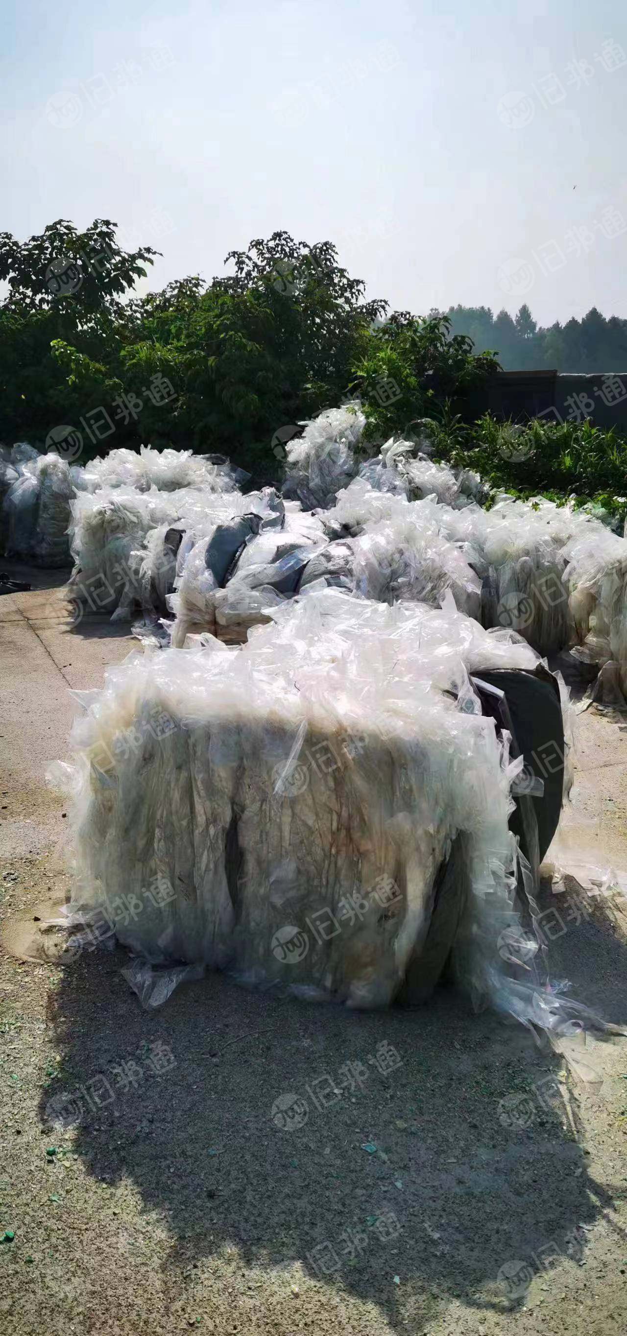 玻璃钢下来的PET膜废料,现货一挂车,长期出售