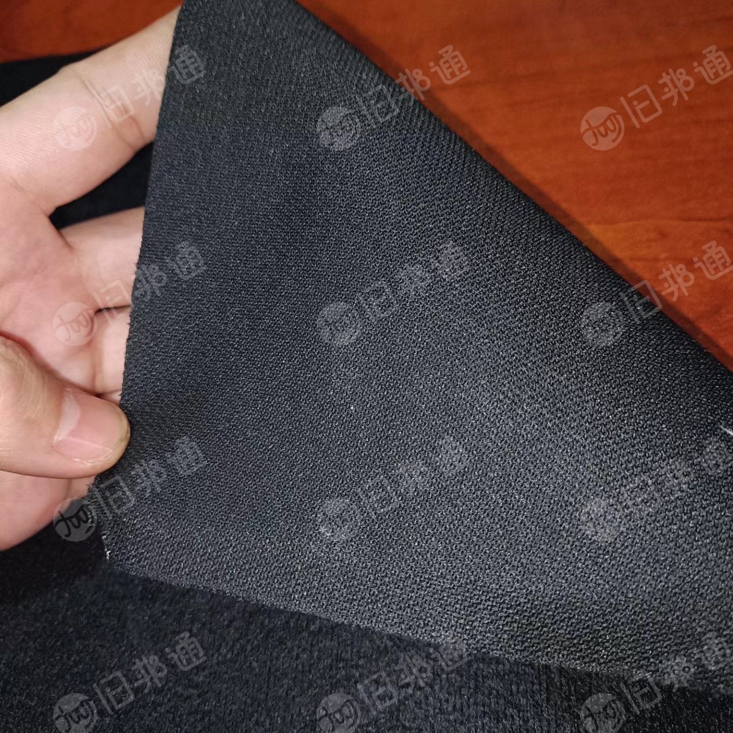 收涤纶复合针刺无纺布边料,科技布,汽车AB柱包覆布边鱼,月需500吨 颜色地区不限