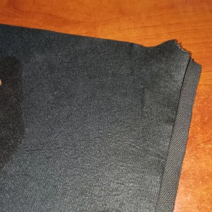 收涤纶复合针刺无纺布边料，科技布，汽车AB柱包覆布边鱼，月需500吨 颜色地区不限