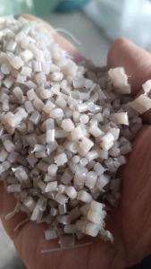 常年出售EPE珍珠棉颗粒，两层80目，月供10吨