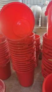 65升塑料桶200多个，现货出售