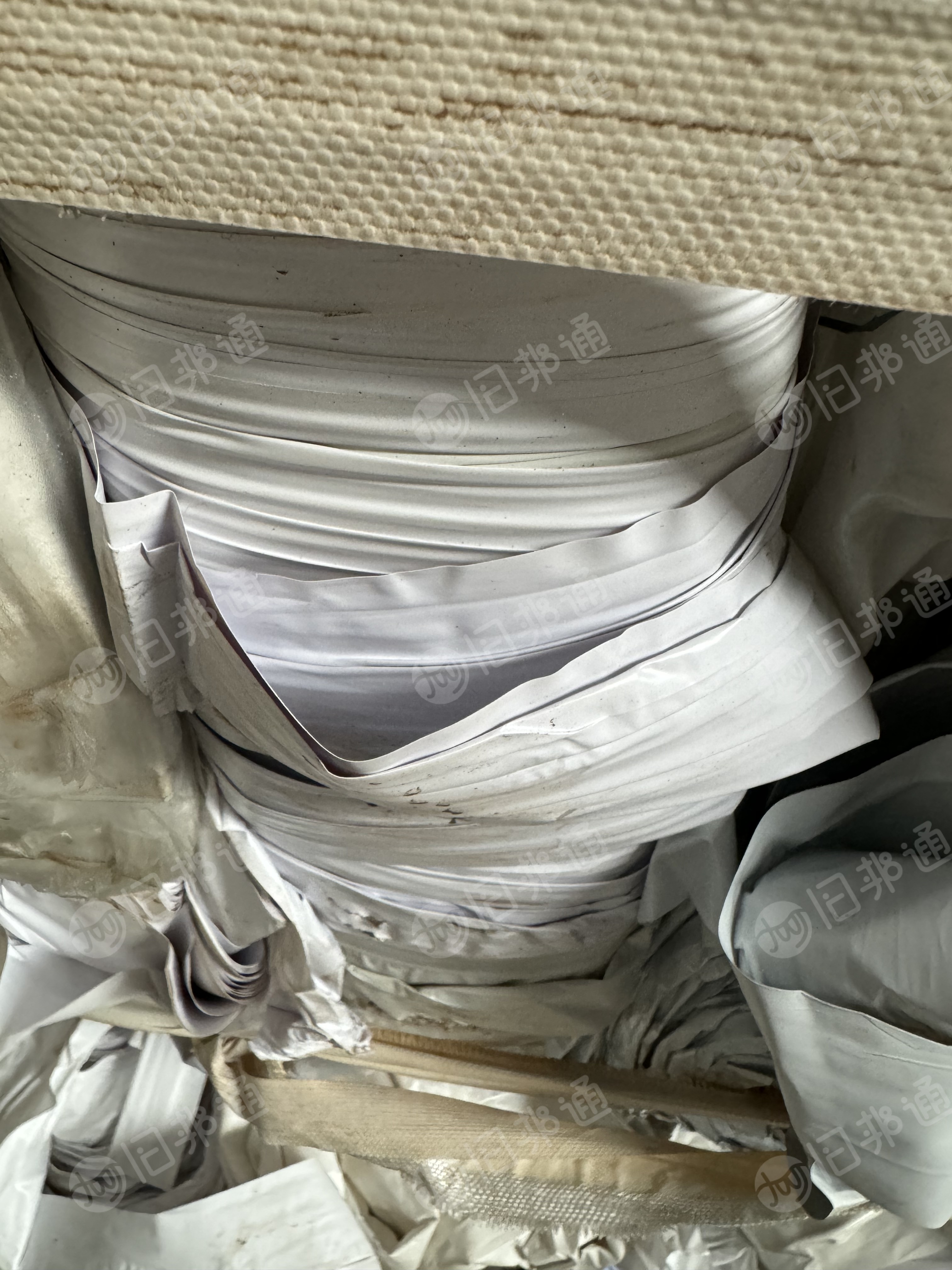 出售软质PVC墙纸毛料，环保软录料，原色无印刷无木纹，月供100吨