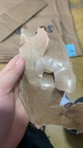 出售带膜牛皮纸废料