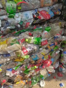 三色瓶砖，现货1挂车 ，长期供应 