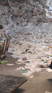 长期出售书页纸，每个月1000吨