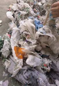 出售混合干洗废塑料，炼油或造粒原料