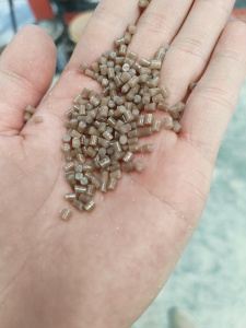 长期出售EPS茶料颗粒，过80目，现货100多吨