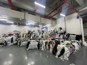 常年大量出售李宁鞋厂下来的废海绵，泡棉 月供80-100吨