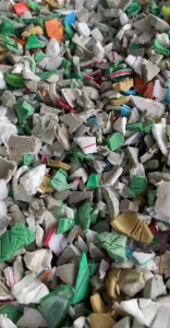 长期出售PPR破碎料，PPR管破碎料