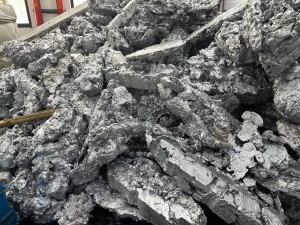 出售国标adc12铝渣，87/88出水