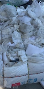 常年出售PE膜废料，高压膜废料，低压膜废料，高低压膜废料