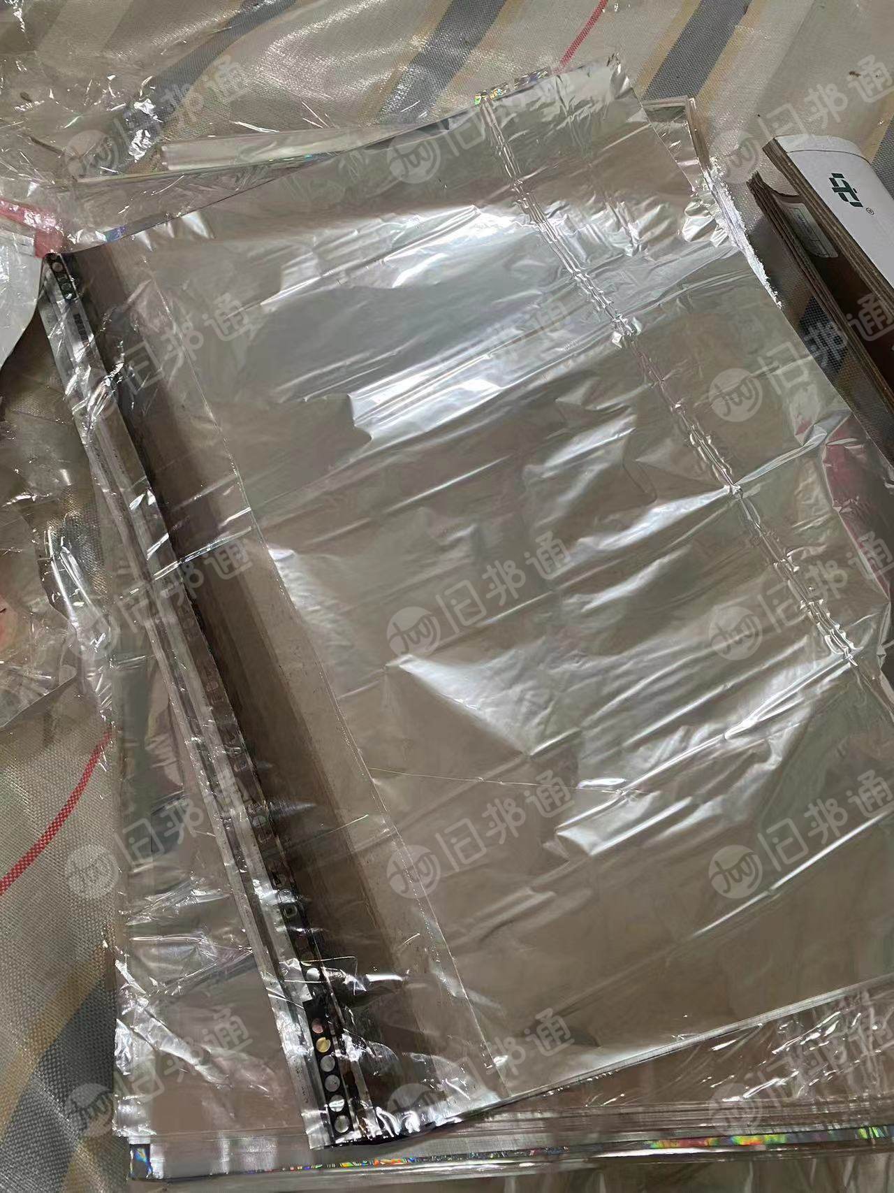 求购纯pet电子膜、pet滑膜,月需1000吨。打泡料用
