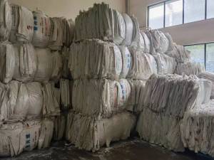 长期出售一次性PP原料袋废料