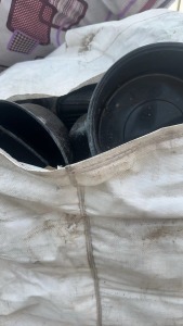 出售饭盒毛料，餐盒废料，黑色、奶白、纯白、透明都有