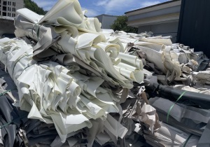 出售PET UV硬化废膜，PETG膜，现货几十吨