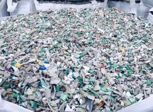 常年出售PPR管破碎料，PPR破碎料