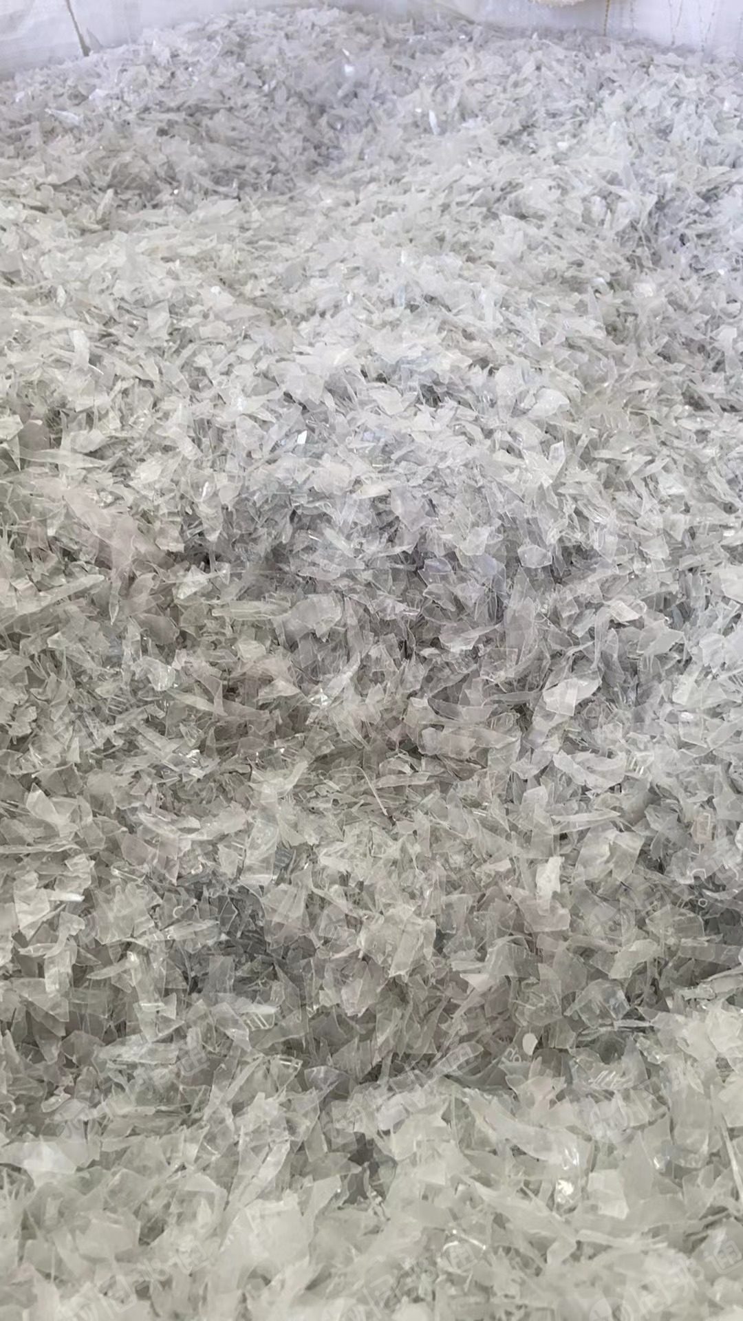 出售白色PET瓶片料,粉碎料