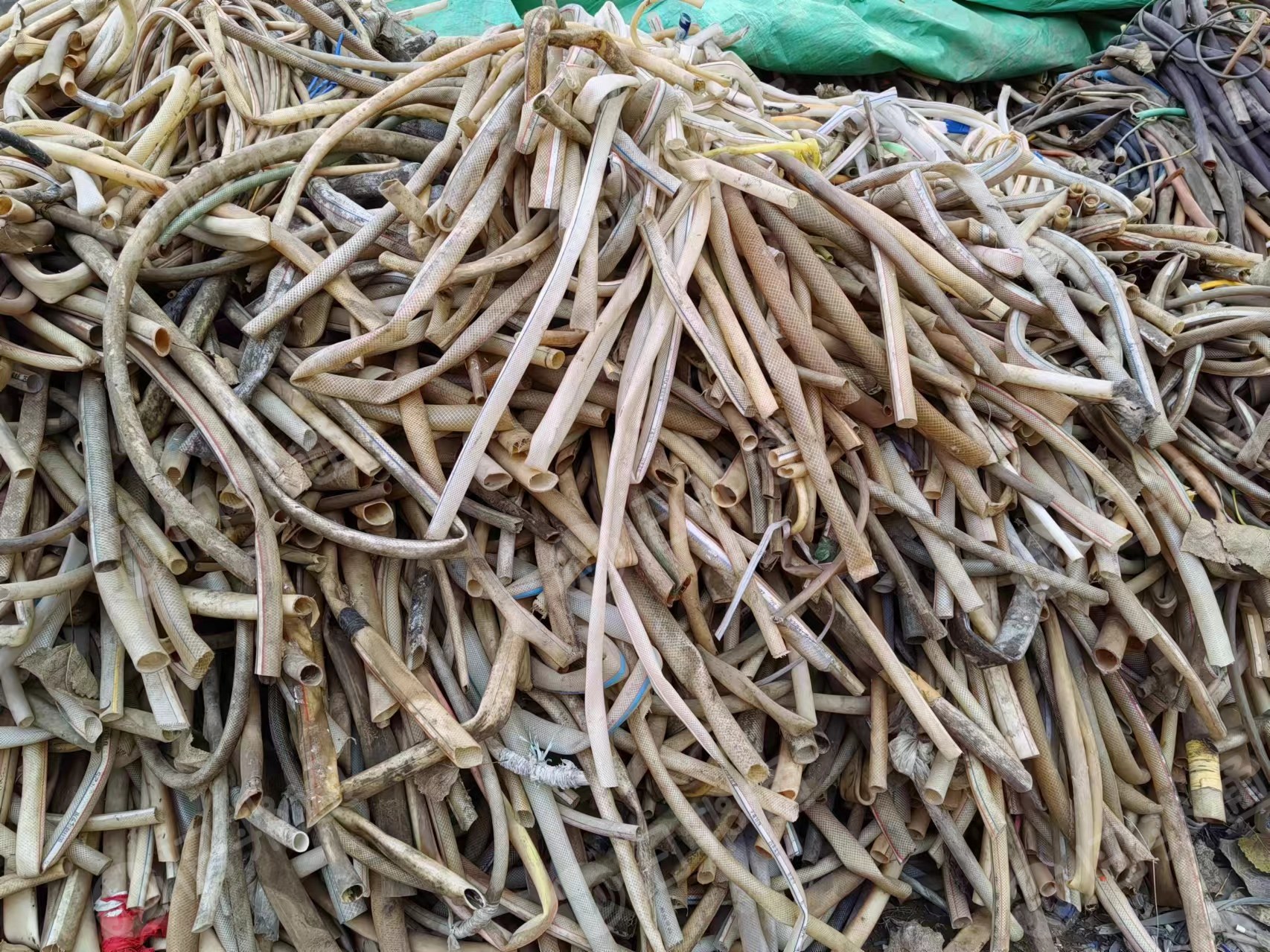 出售纯白线管净料,河南安阳厂