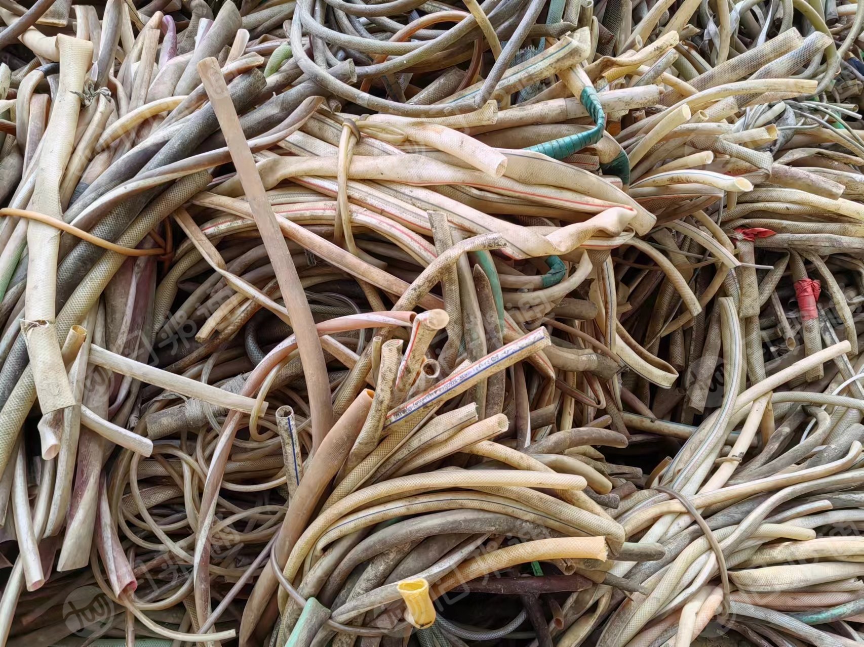 出售纯白线管净料,河南安阳厂
