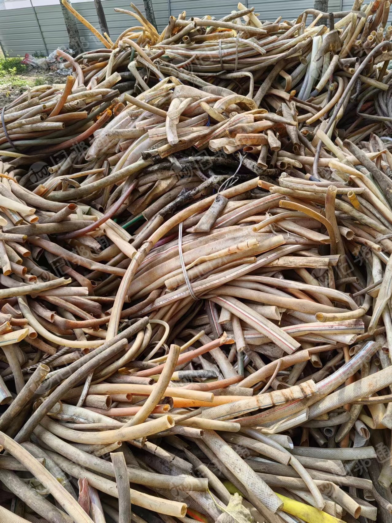 出售纯白线管净料,河南安阳厂