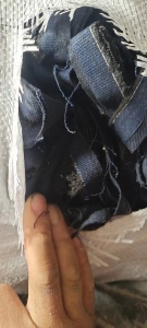 出售蓝色牛仔布块，牛仔碎布