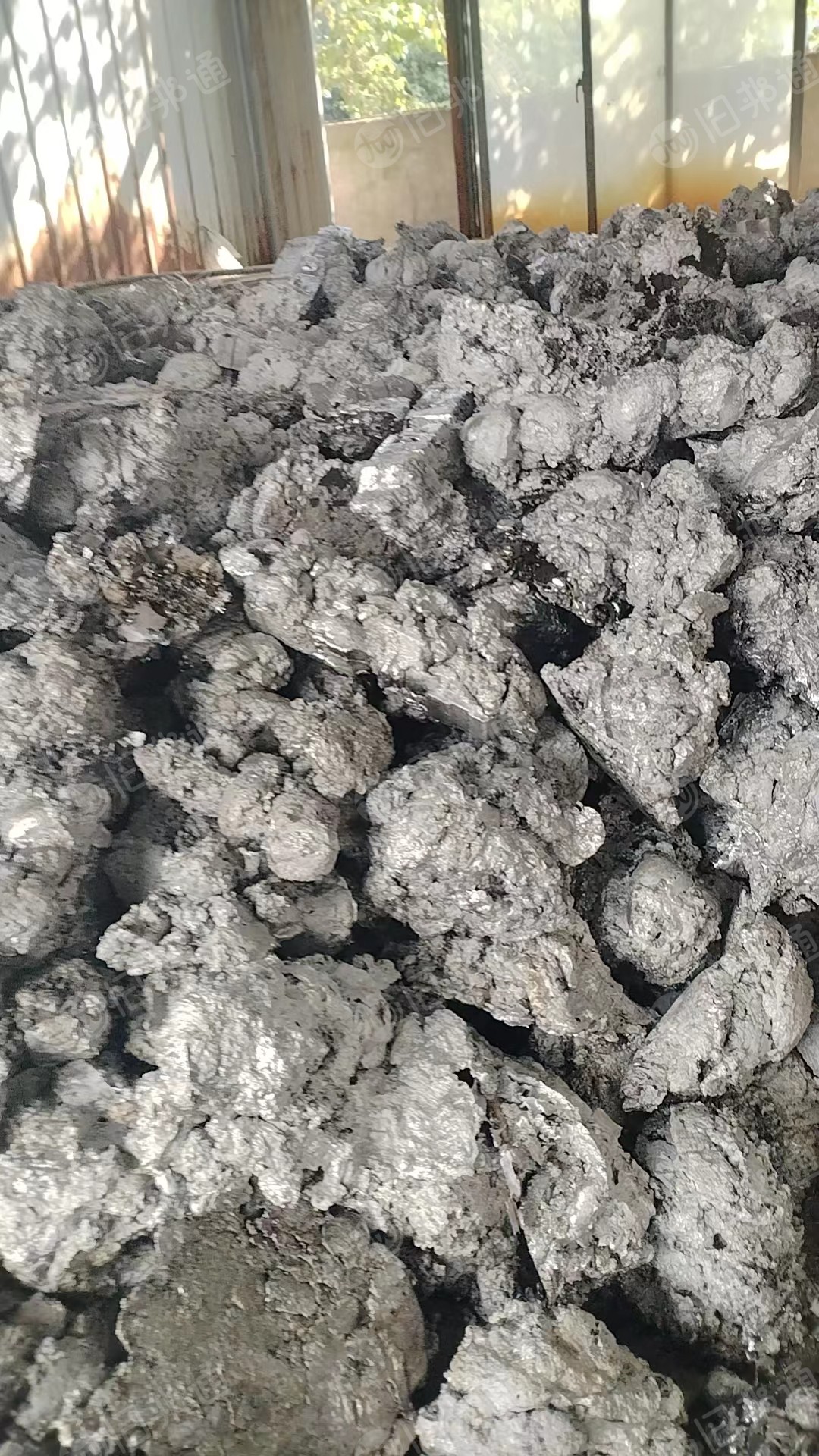 出售铝材抛光灰,抛光泥,铝销,铝浮头,大量现货