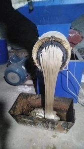 出售海泡沫热熔块，月供十几吨，长期有货