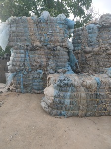 PE大棚膜常年大量出售，出成8.3个，月供400吨