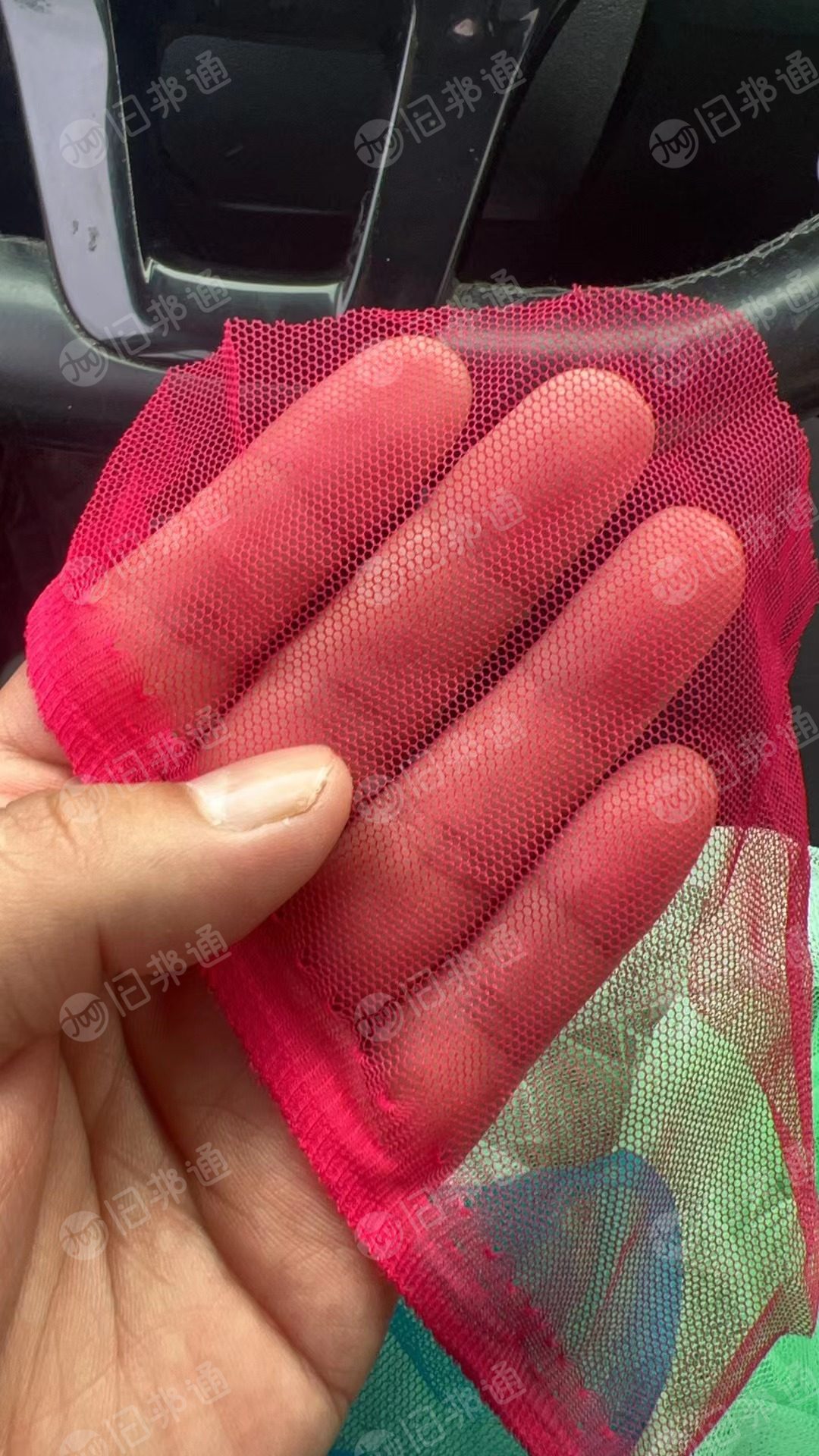 出售涤纶网库存布,纯涤纶,杂色,现货十几吨,货在江苏