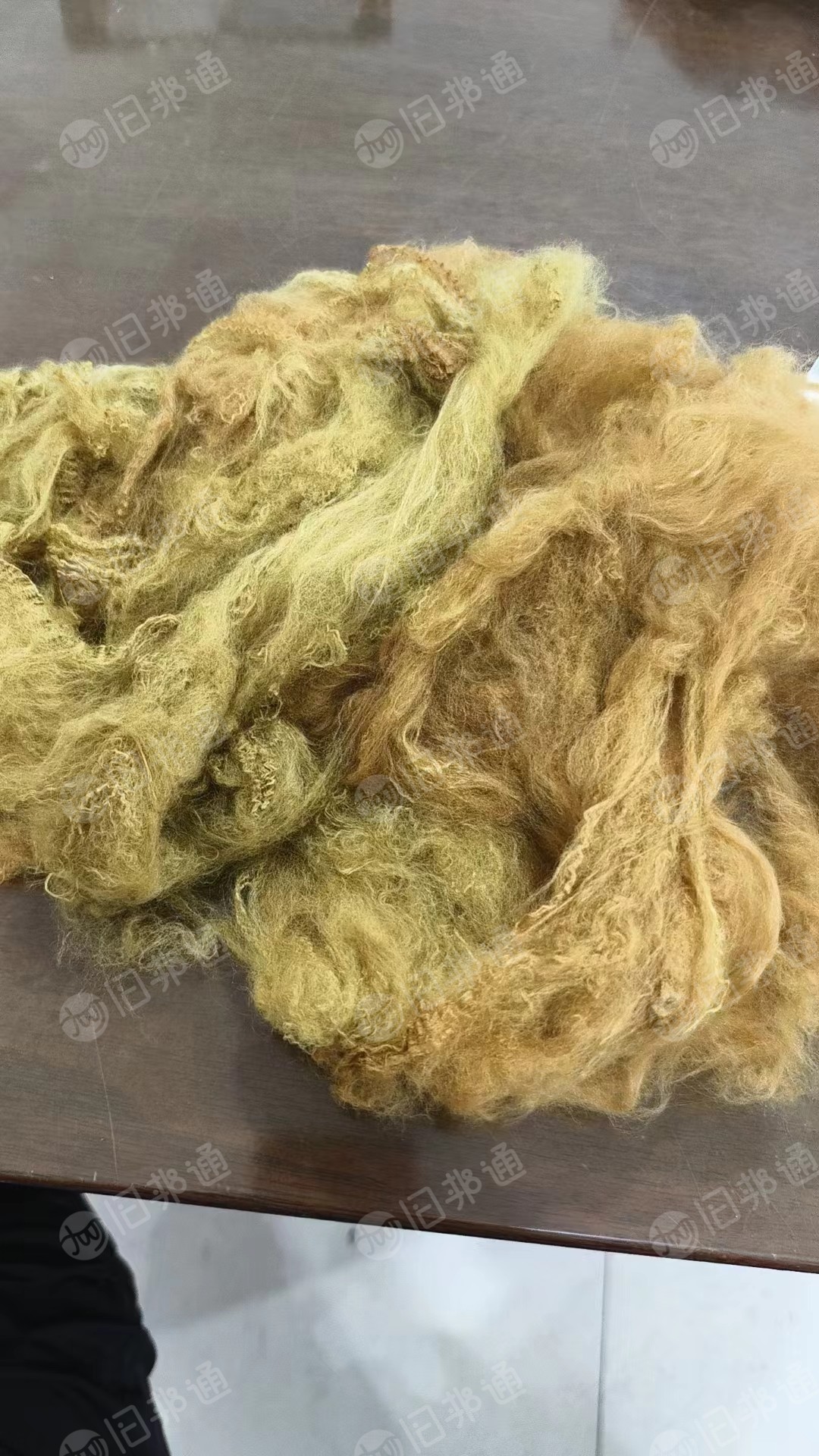出售涤纶短纤,现货约15吨左右,货在江苏江阴