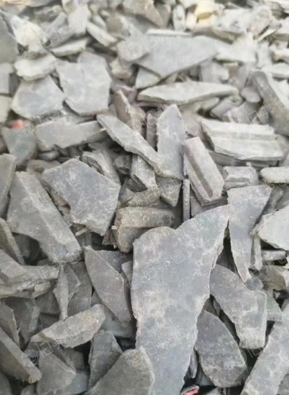 长期出售黑色聚丙破碎料,现货十吨